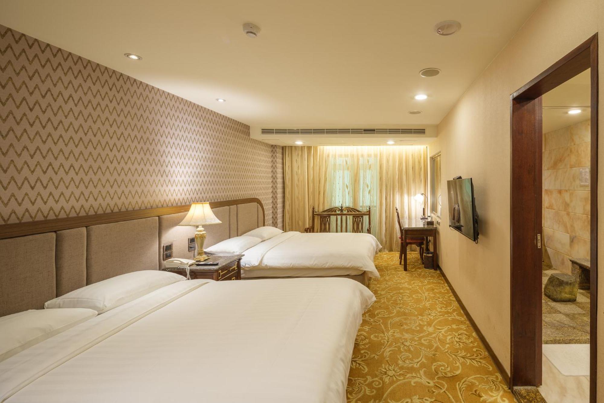 Grand Pleasure Spring Hotel Taipei Esterno foto