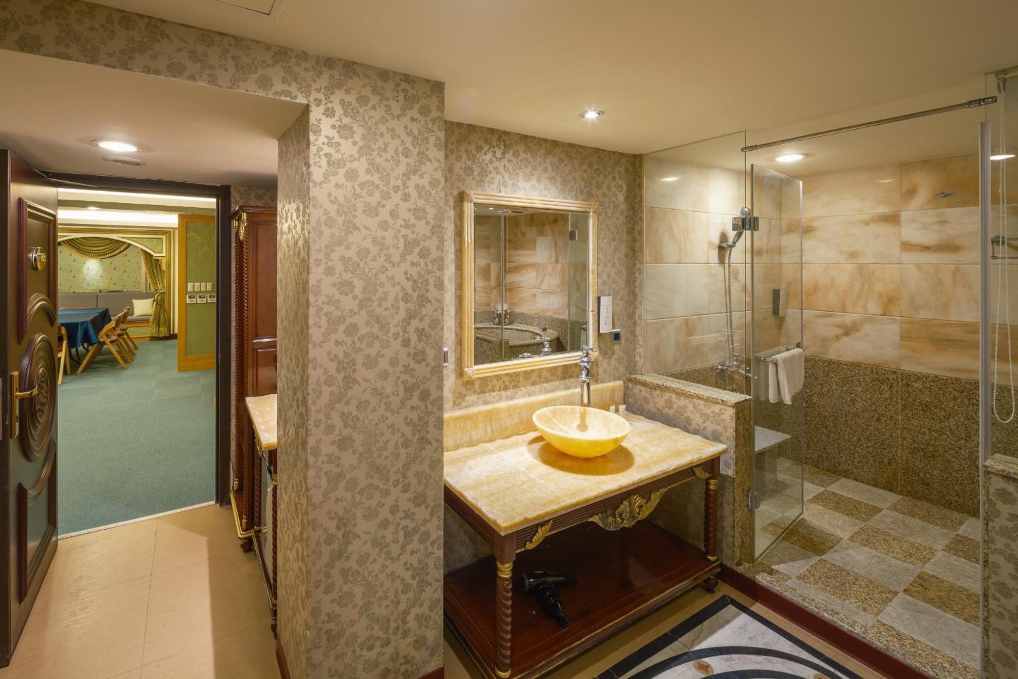 Grand Pleasure Spring Hotel Taipei Esterno foto